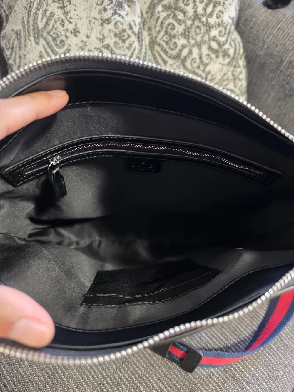Gucci Men's Black GG Crossbody Bag with Red-Blue Web Strap